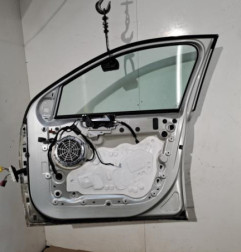 Porte avant droit PEUGEOT 308 2 SW Photo n°3