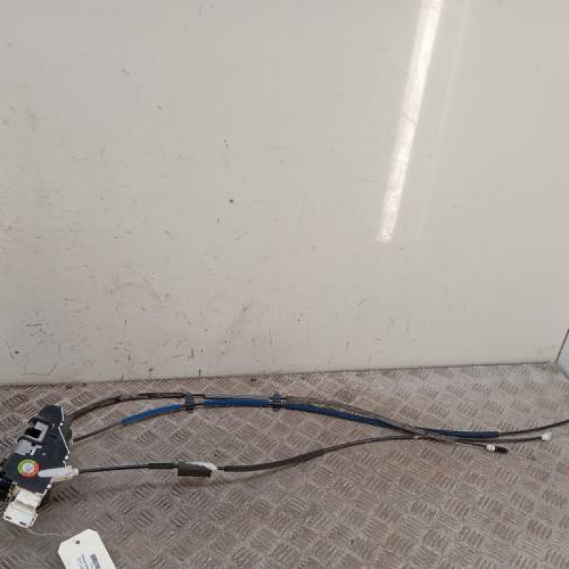 Serrure avant gauche PEUGEOT 1007