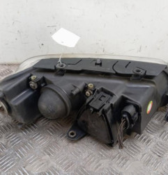 Optique avant principal gauche (feux)(phare) VOLKSWAGEN PASSAT 4