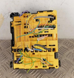 Boitier servitude moteur (BSM) PEUGEOT 208 1 Photo n°3