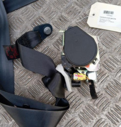 Ceinture avant gauche PEUGEOT 208 1