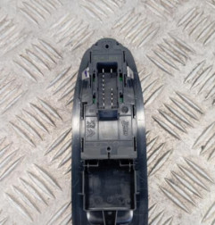 Interrupteur de leve vitre avant gauche PEUGEOT 208 1
