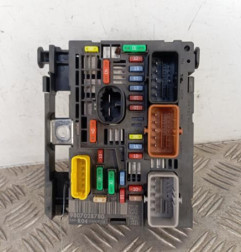 Boitier servitude moteur (BSM) PEUGEOT PARTNER 2 Photo n°1