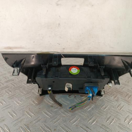 Commande chauffage PEUGEOT 208 1