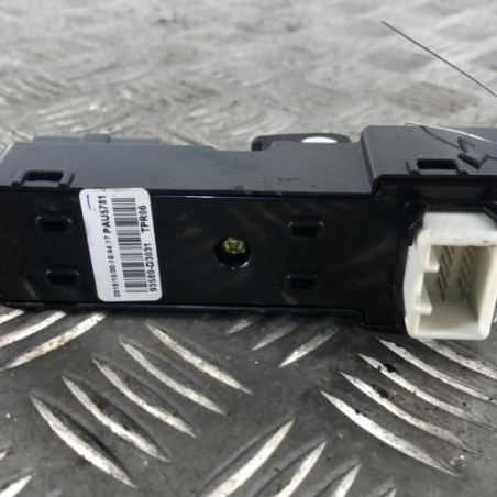 Interrupteur de leve vitre arriere gauche HYUNDAI TUCSON 2