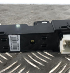 Interrupteur de leve vitre avant droit HYUNDAI TUCSON 2