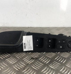 Interrupteur de leve vitre avant gauche HYUNDAI TUCSON 2 Photo n°1