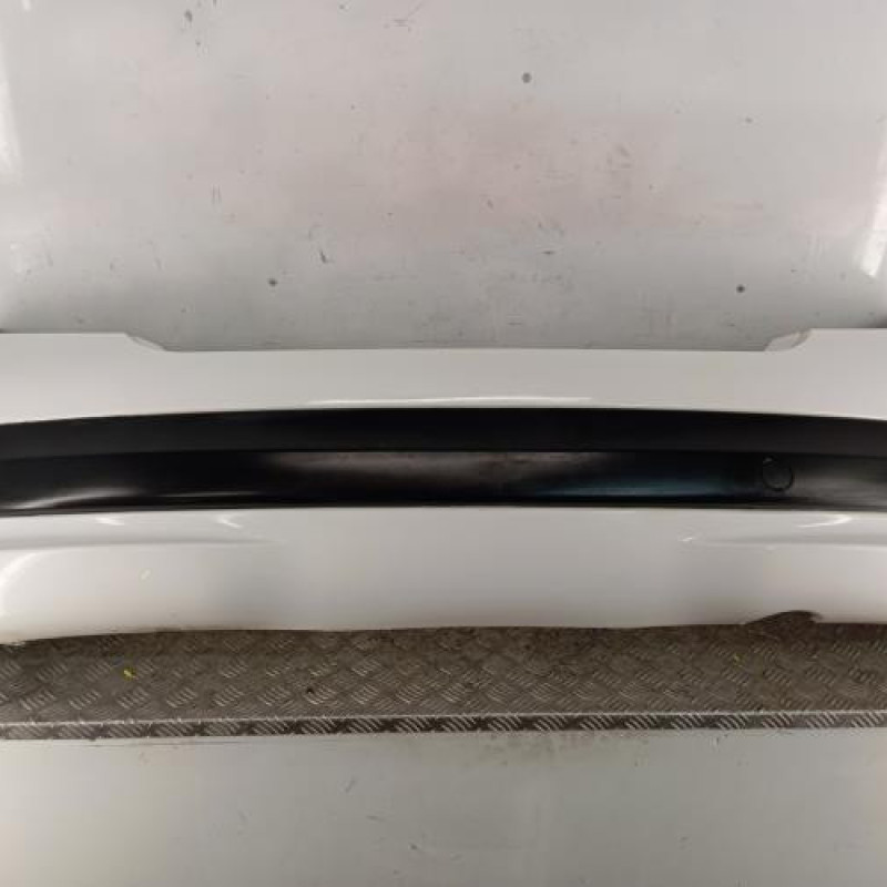 Pare choc arriere PEUGEOT 207