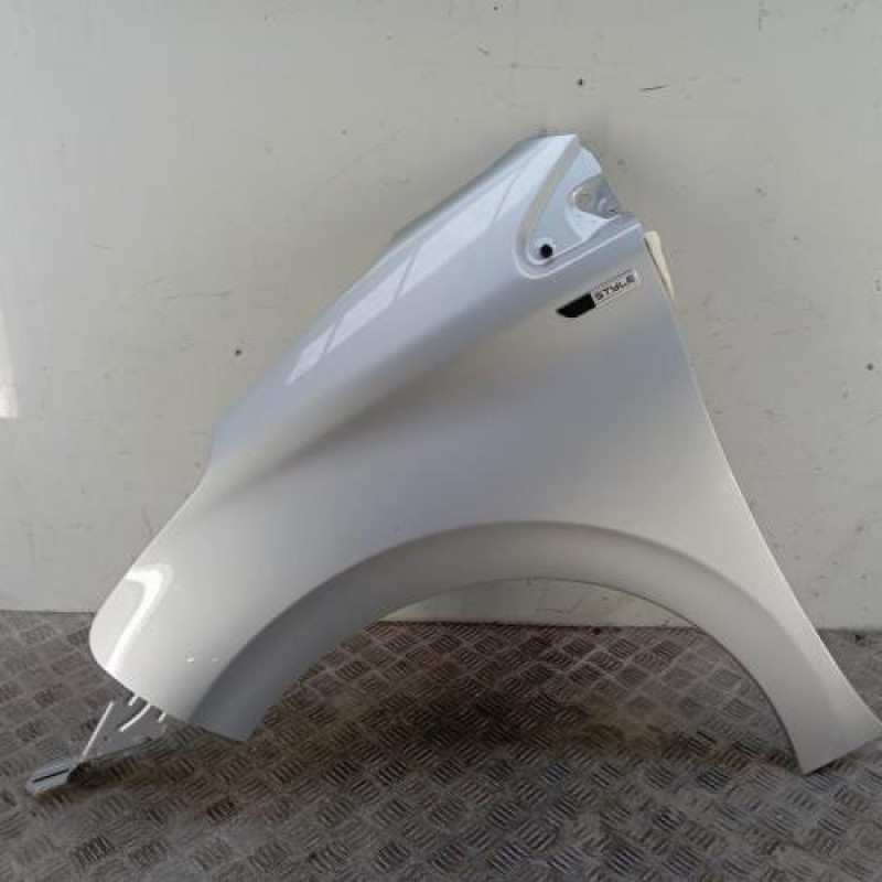 Aile avant gauche PEUGEOT 208 1 Aile avant gauche PEUGEOT 208 1