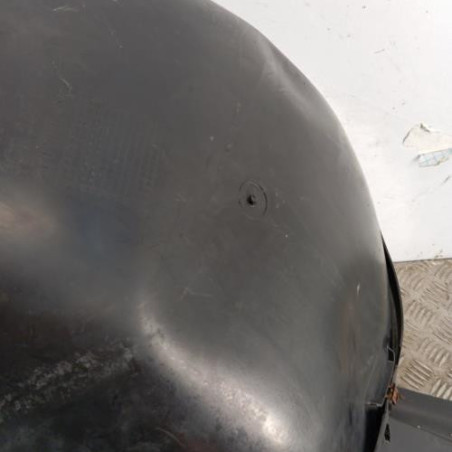 Pare boue avant gauche VOLKSWAGEN PASSAT 5