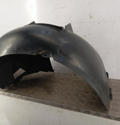 Pare boue avant gauche VOLKSWAGEN PASSAT 5 Photo n°4