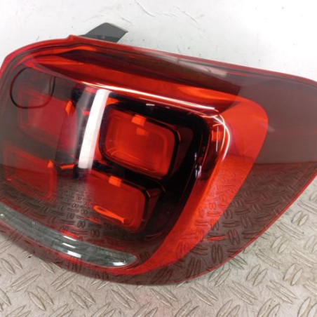 Feu arriere principal droit (feux) DACIA SANDERO 2 Photo n°1