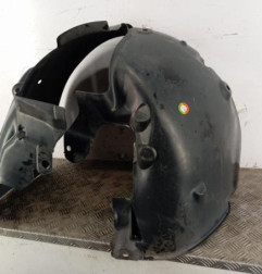 Pare boue avant gauche RENAULT SCENIC 2 Photo n°1