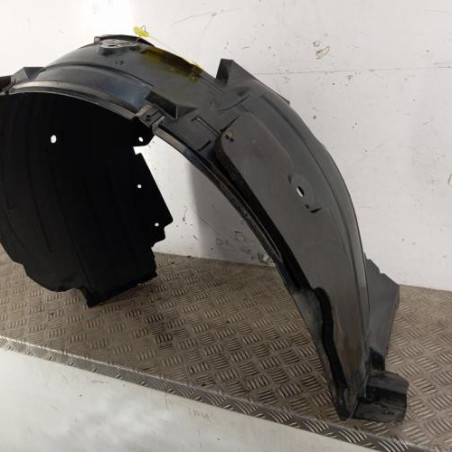 Pare boue avant gauche NISSAN QASHQAI 1