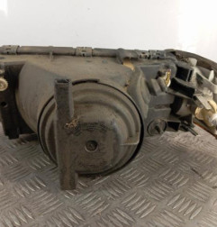 Optique avant principal droit (feux)(phare) AUDI 80 3