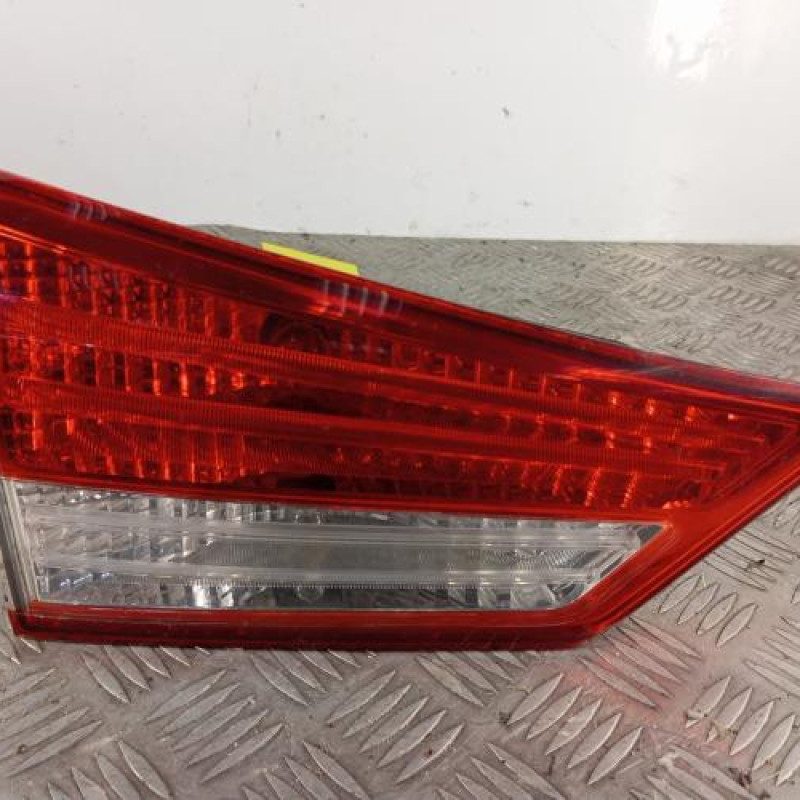 Feu arriere secondaire gauche (feux) HYUNDAI IX 20