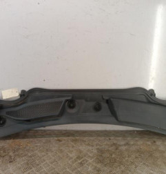 Baie de pare brise MERCEDES CLASSE A 176 Photo n°3