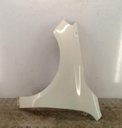 Aile avant gauche MERCEDES CLASSE A 176 Photo n°1