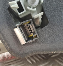 Feu arriere principal droit (feux) PEUGEOT 308 2 SW Photo n°4