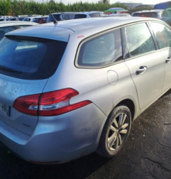 Feu arriere principal droit (feux) PEUGEOT 308 2 SW Photo n°6