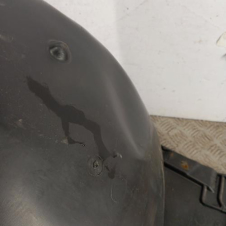 Pare boue avant droit PEUGEOT 207