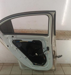 Porte arriere gauche MERCEDES CLASSE A 176