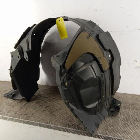 Pare boue avant droit NISSAN QASHQAI 1