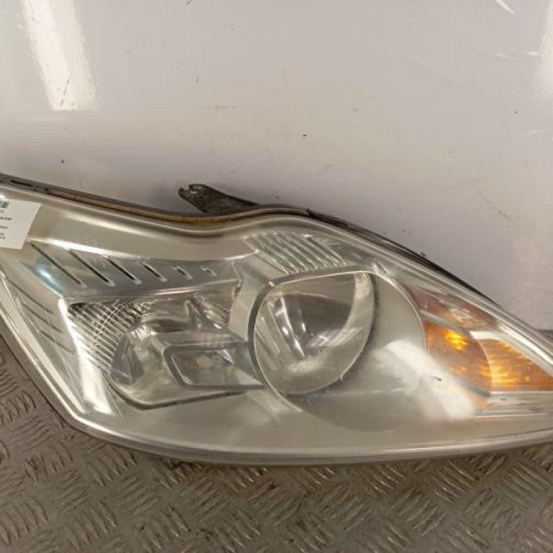 Optique avant principal droit (feux)(phare) FORD FOCUS 2