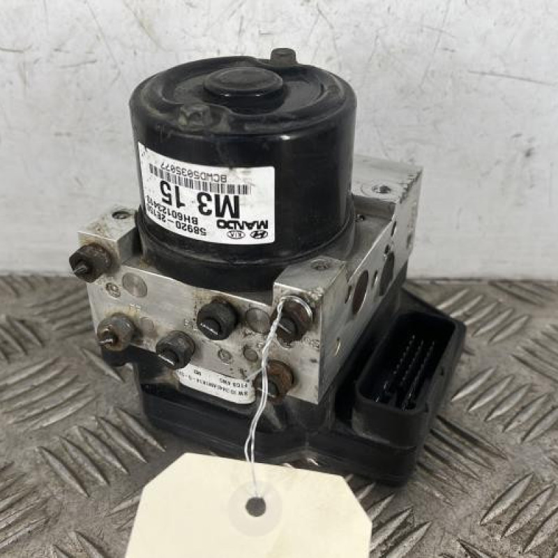 Bloc ABS (freins anti-blocage) HYUNDAI TUCSON 1