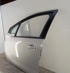 Porte avant gauche PEUGEOT 208 1