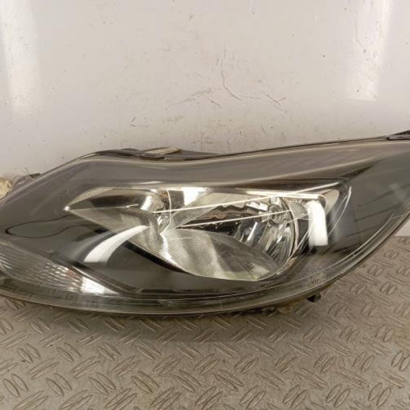 Optique avant principal gauche (feux)(phare) FORD FOCUS 3