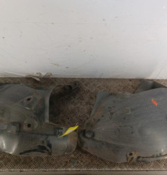 Pare boue avant droit RENAULT CLIO 4 Photo n°1