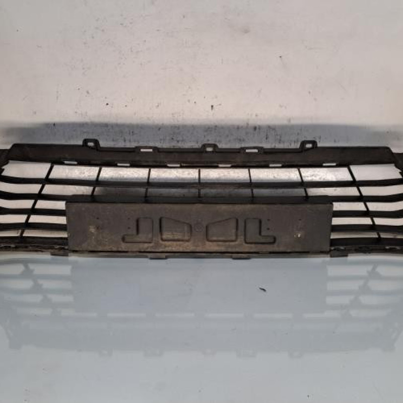 Grille de pare choc RENAULT MEGANE 4