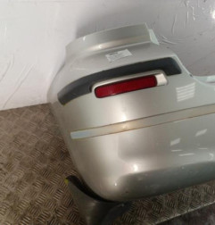 Pare choc arriere TOYOTA COROLLA VERSO 2 Photo n°5