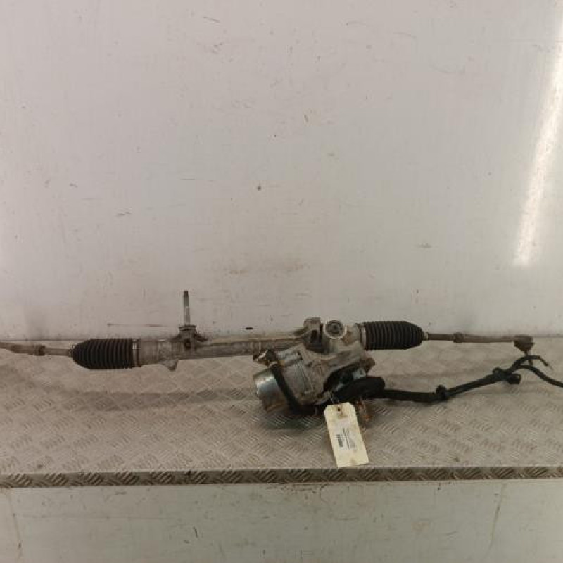 Cremaillere assistee PEUGEOT 2008 1