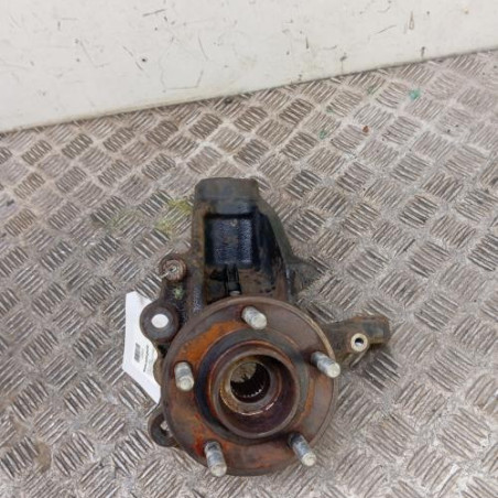 Moyeu avant gauche FORD TOURNEO CONNECT 2 Photo n°1