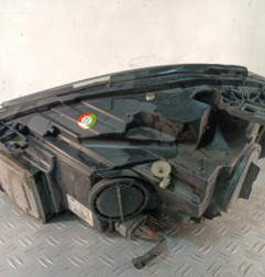 Optique avant principal droit (feux)(phare) MERCEDES CLASSE A 176