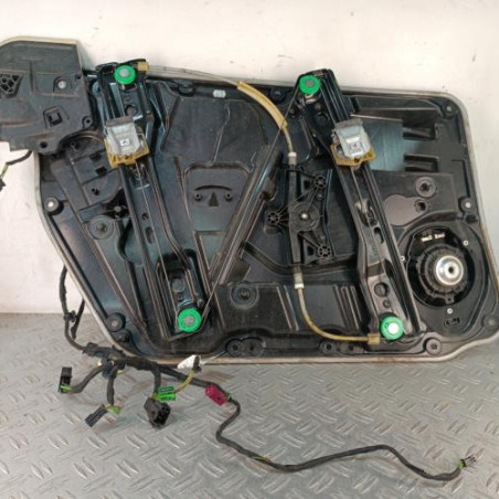 Leve vitre electrique avant droit MERCEDES CLASSE A 176