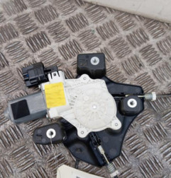 Leve vitre electrique avant droit FORD TOURNEO CONNECT 2