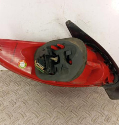 Feu arriere principal droit (feux) PEUGEOT 206 Photo n°5