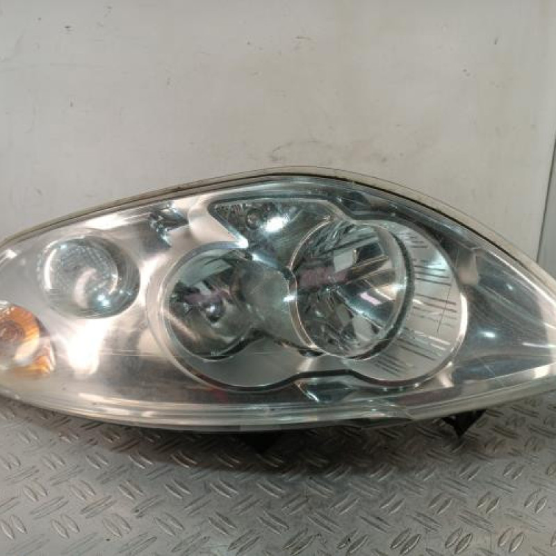 Optique avant principal gauche (feux)(phare) RENAULT MASTER 3