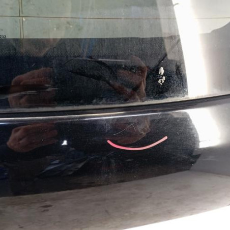 Malle/Hayon arriere PEUGEOT 2008 1