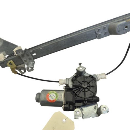 Leve vitre electrique arriere droit NISSAN QASHQAI 1
