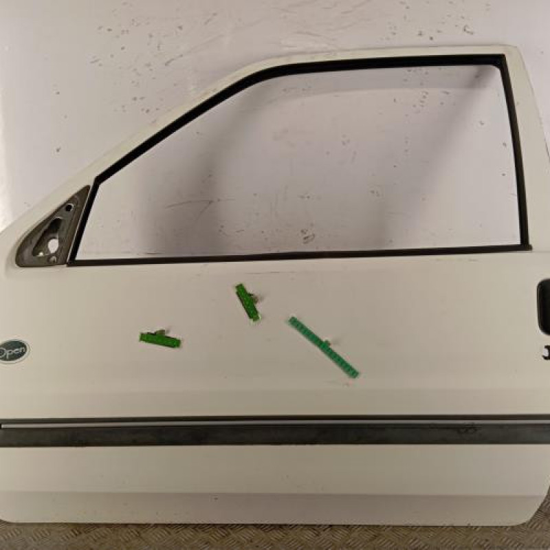 Porte avant gauche PEUGEOT 106