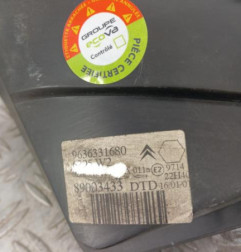 Optique avant principal droit (feux)(phare) CITROEN SAXO Photo n°4