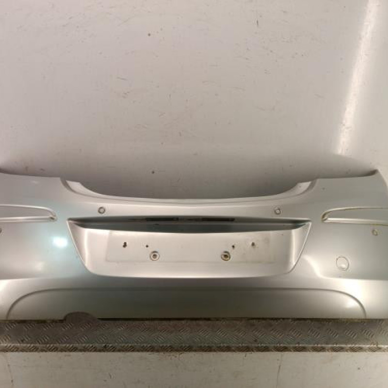 Pare choc arriere OPEL CORSA D