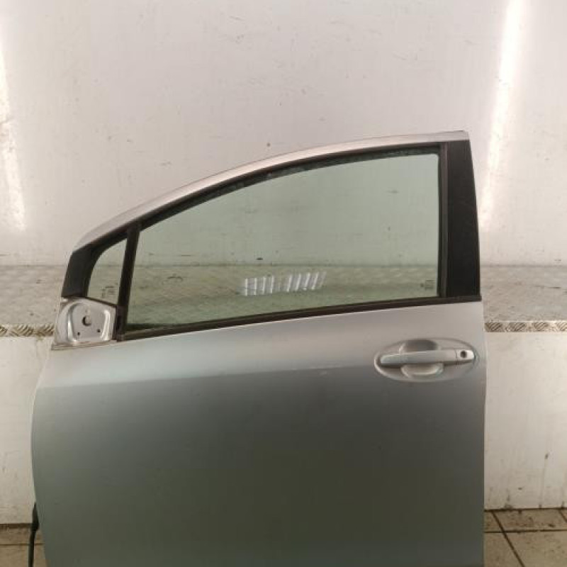 Porte avant gauche TOYOTA YARIS 2
