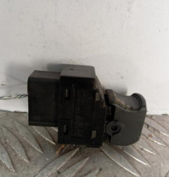 Interrupteur de leve vitre avant droit HYUNDAI IX 20 Photo n°1