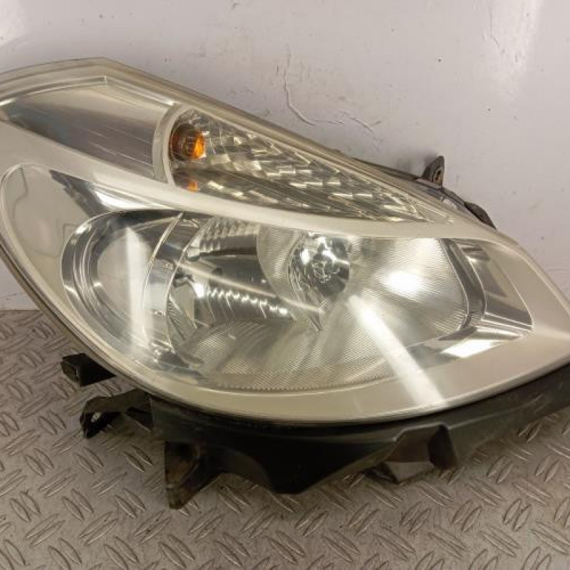 Optique avant principal droit (feux)(phare) RENAULT CLIO 3
