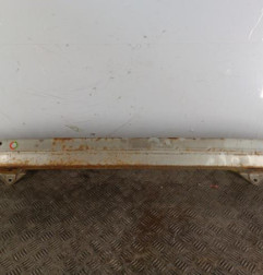 Renfort pare choc arriere (traverse) TOYOTA COROLLA VERSO 2 Photo n°1